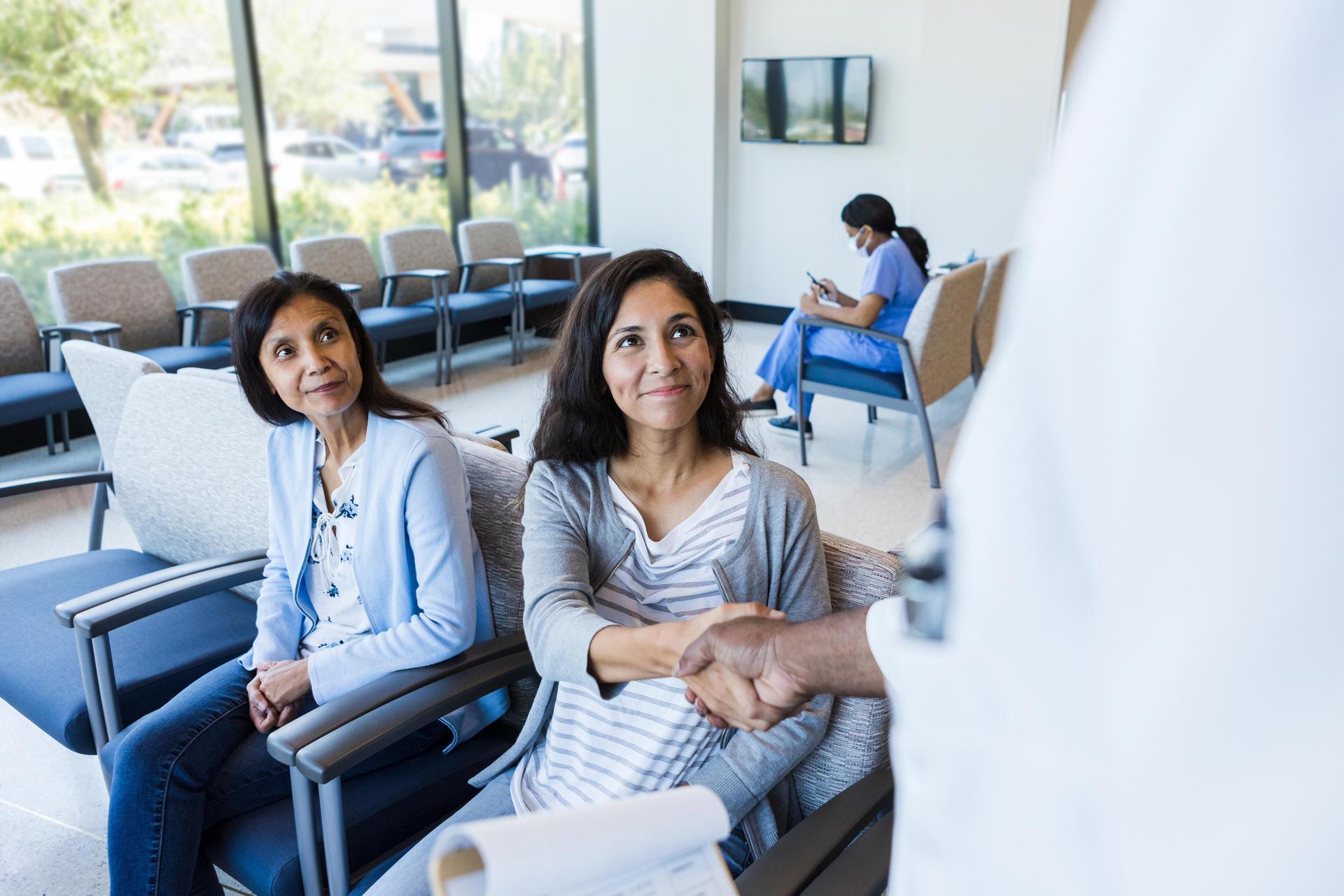 Patient greeted by doctor 1412897603.jpg