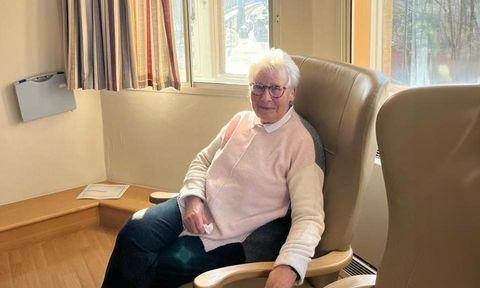 Decades of knee pain: Judith's story